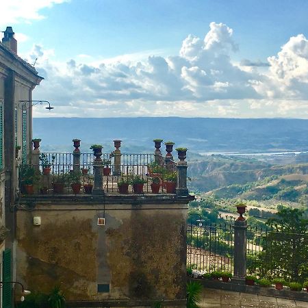 La Corte Di Alice Lugnano in Teverina Bagian luar foto